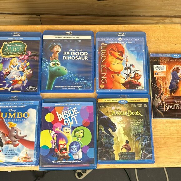 13 Disney Blu-Ray Classic Movies - Picture 3 of 3